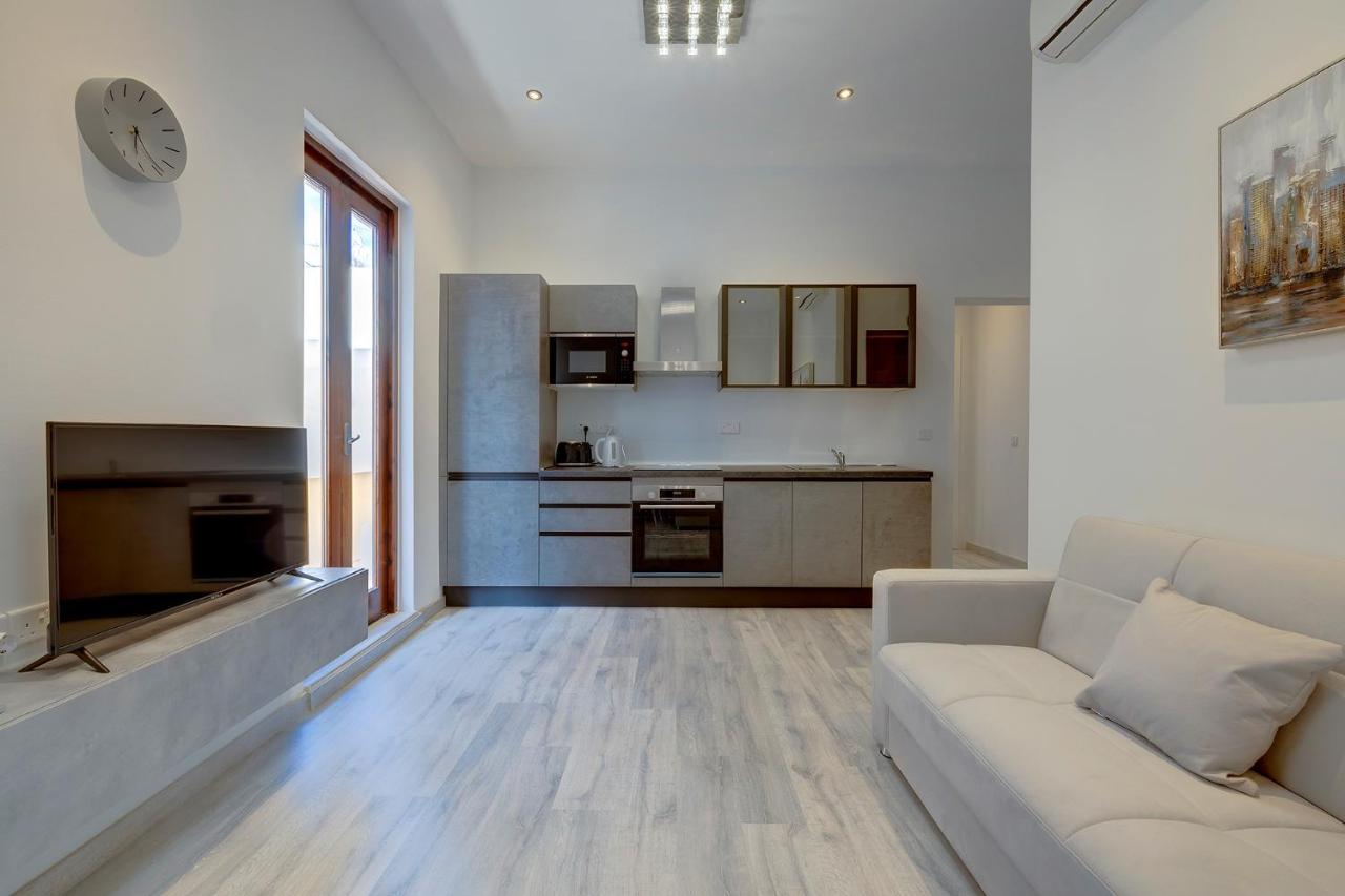 Modern Apartment In The Best Area Of Sliema Exteriér fotografie
