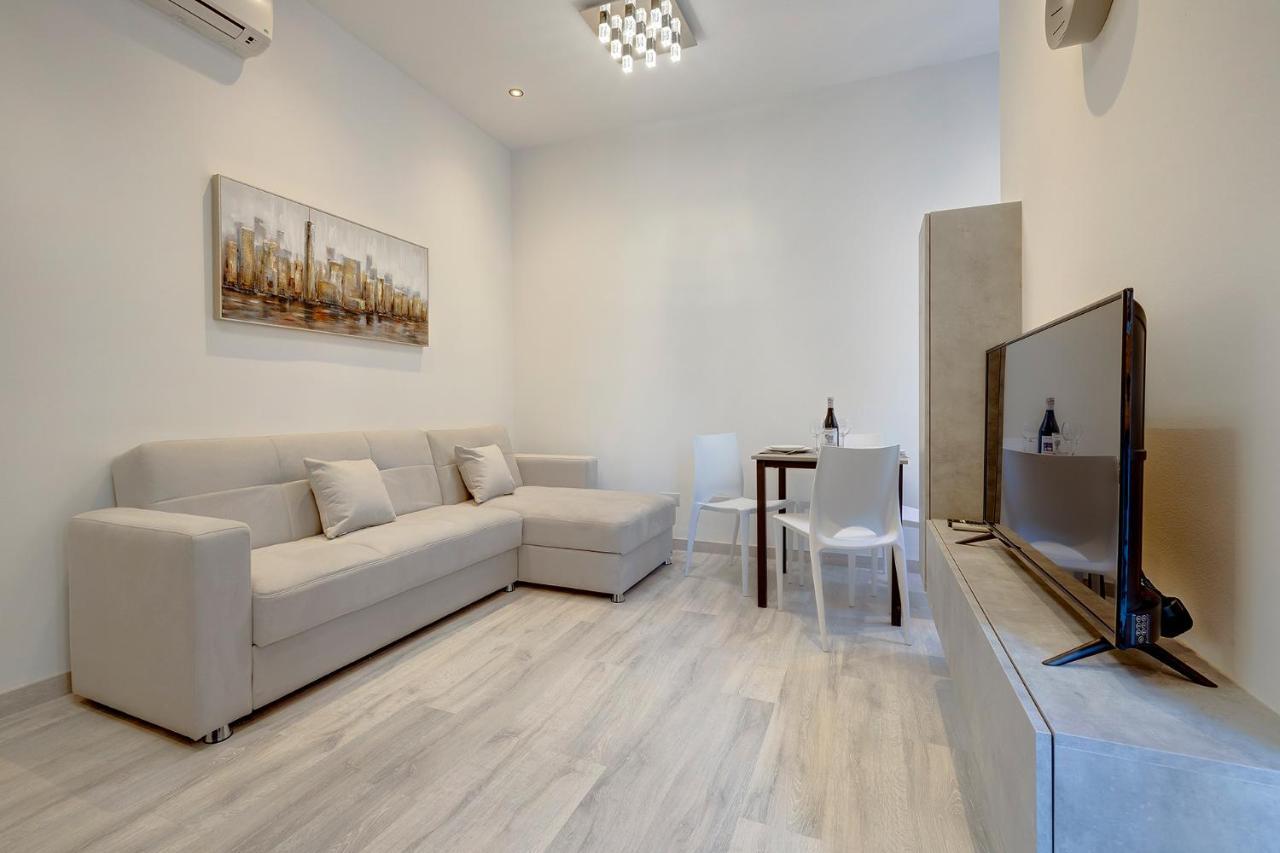 Modern Apartment In The Best Area Of Sliema Exteriér fotografie